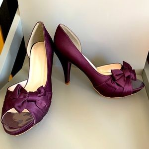 David’s Bridal plum peep toe heels